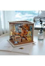 ROBOTIME ROEDG101 DIY MINIATURE HOUSE: LISA'S TAILOR