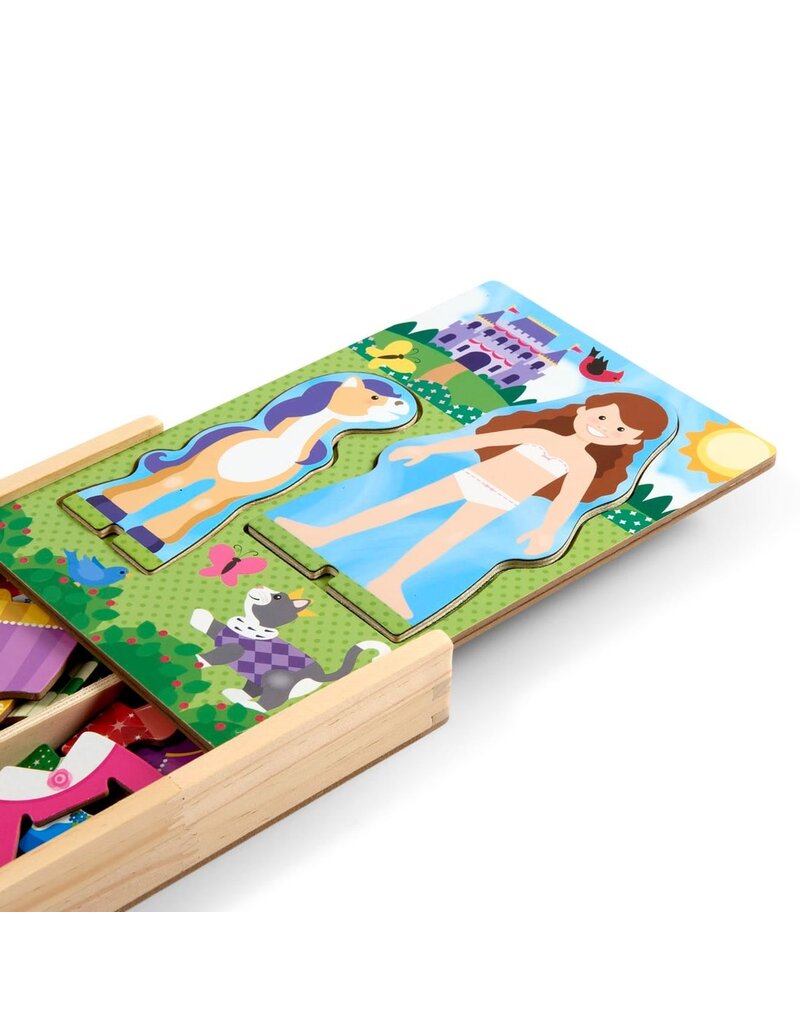 MELISSA & DOUG MD30321 PRINCESS MAGNETIC DRESS-UP PLAY SET