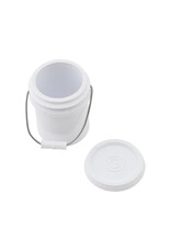 EXCLUSIVE RC ERC-6-1056  1/6 SCALE MINIATURE 5 GALLON BUCKET (WHITE) (SCX6)