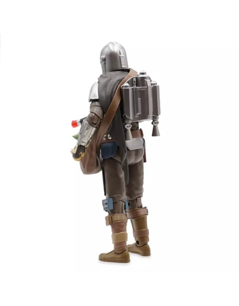 STAR WARS DSNY 9 7/8" THE MANDALORIAN TALKING ACTION FIGURE – STAR WARS: THE MANDALORIAN