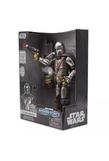 STAR WARS DSNY 9 7/8" THE MANDALORIAN TALKING ACTION FIGURE – STAR WARS: THE MANDALORIAN