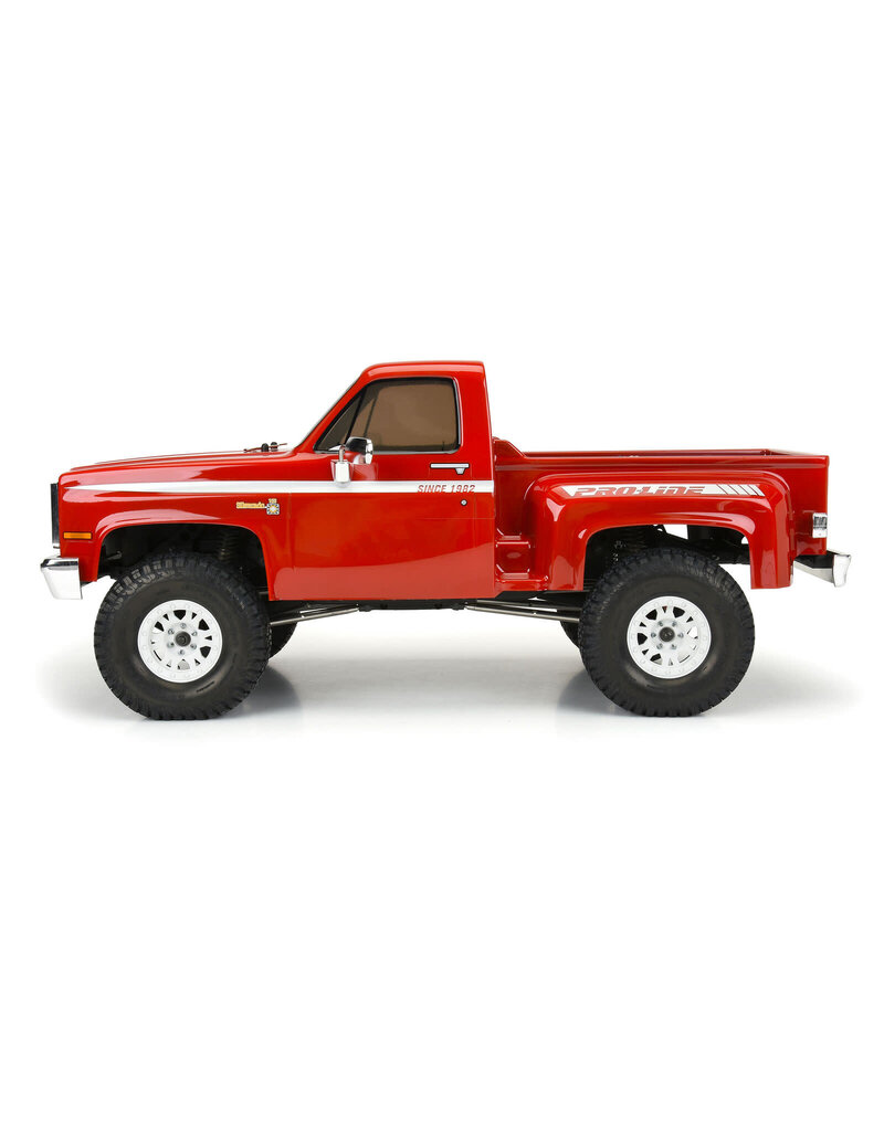 PROLINE RACING PRO360000 1982 CHEVY K-10 CLEAR BODY SET W/ SCALE MOLDED ACCESSORIES