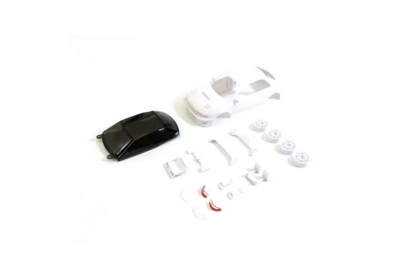 KYOMZN209 SUBARU IMPREZA 22B-STI VERSION W/RIMS FOR AWD WHITE BODY KIT