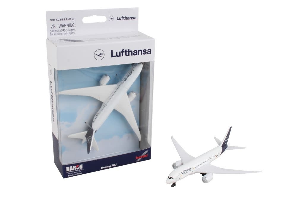 RT4136 LUFTHANSA 787 SINGLE PLANE