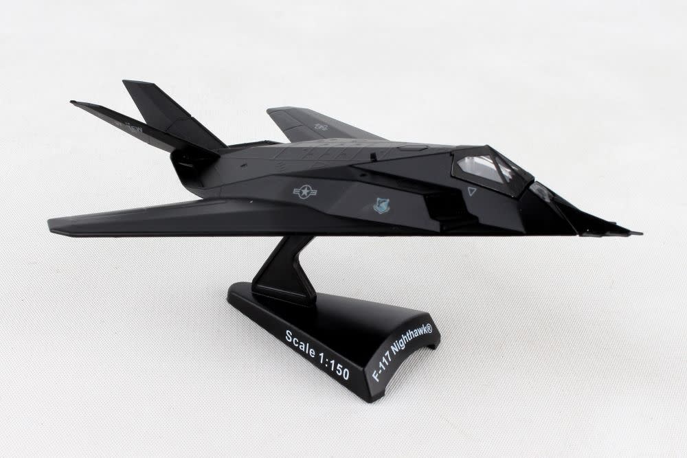 PS5386 1/150 F-117 USAF NIGHTHAWK