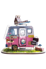 ROBOTIME ROEDGM04 DIY HOUSE: HAPPY CAMPER MODEL