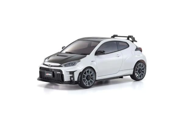 KYOMZP470PW ASC MA-020 GRMN YARIS CIRCUIT PACKAGE :WHITE PEARL