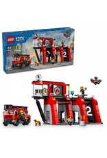 LEGO LEGO 60414 CITY FIRE STATION WITH FIRE TRUCK 843PCS