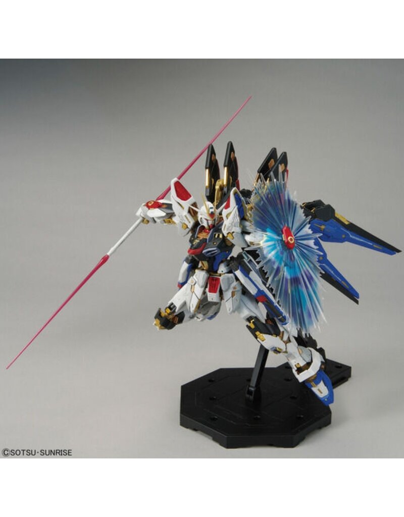 BANDAI BAS2583176 MGEX ZGMF-X20A STRIKE FREEDOM GUNDAM "GUNDAM SEED" 1/100