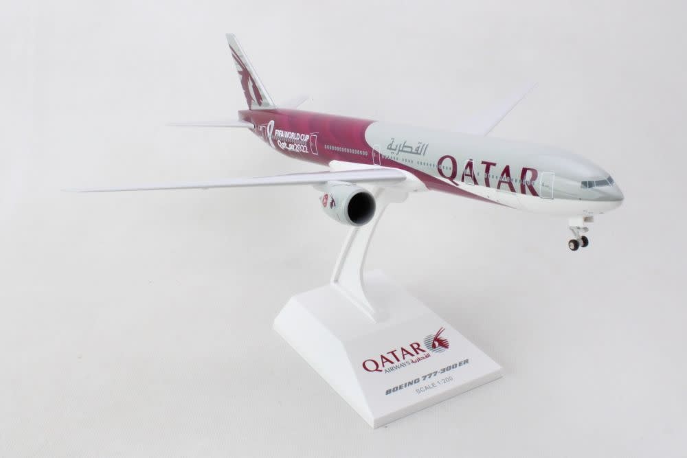 SKR1141 QATAR SOCCER 777-300 1/200 SCALE