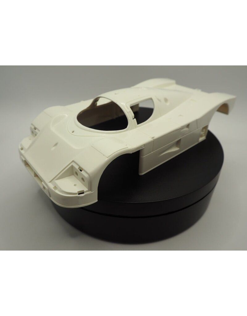 SILVER HORSE SHRC C9 SAUBER LM 102MM BODY: UNPAINTED