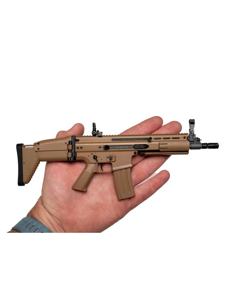 GOAT GUN GOASCAR  MINIATURE 1/3 SCALE DIE-CAST FN SCAR MODEL KIT (TAN)
