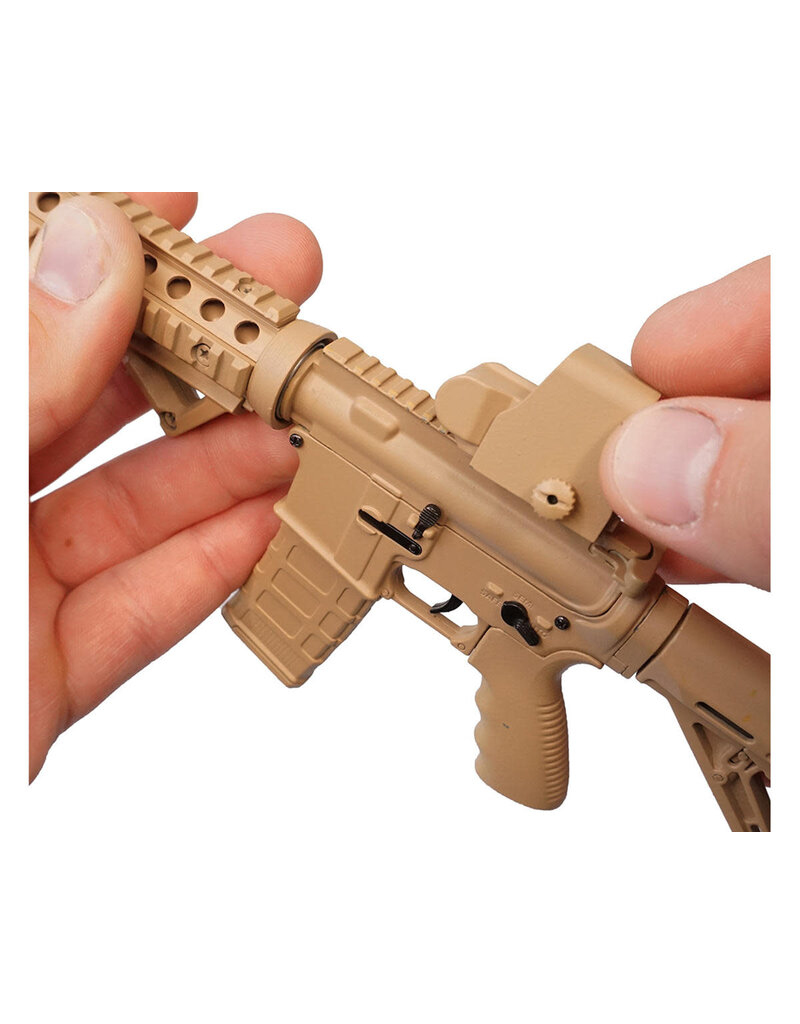 GOAT GUN GOAAR-COYOTE MINIATURE 1/3 SCALE DIE-CAST AR15 MODEL KIT (COYOTE)