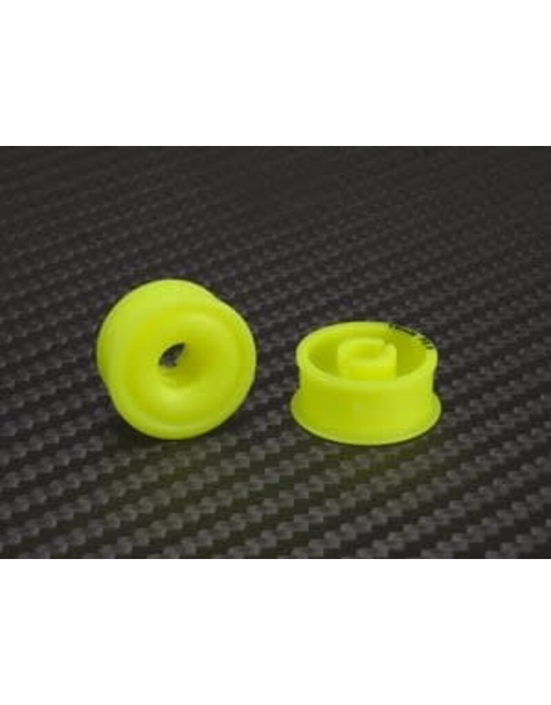 PN RACING PN MR2089F05-19 2WD DELRIN FORMULA 8.5X19MM FLANGED FRONT WHEELS 0.5MM OFFSET: YELLOW  (2)