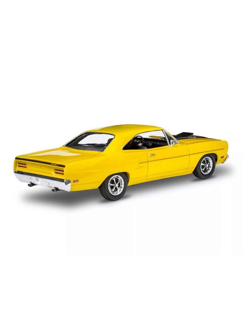 REVELL RMX14531 1/24 1970 PLYMOUTH ROAD RUNNER PLASTIC MODEL KIT