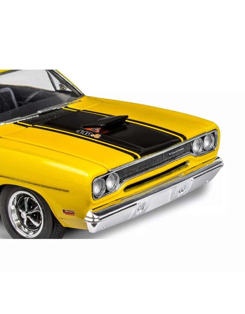 REVELL RMX14531 1/24 1970 PLYMOUTH ROAD RUNNER PLASTIC MODEL KIT
