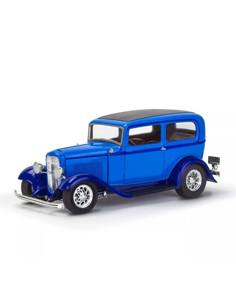 REVELL RMX14553 1/25 1932 FORD TUDOR SEDAN 2 IN 1 PLASTIC MODEL KIT