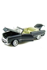 MAISTO MAISTO 31682 1/18 SCALE DIE CAST 1949 FORD