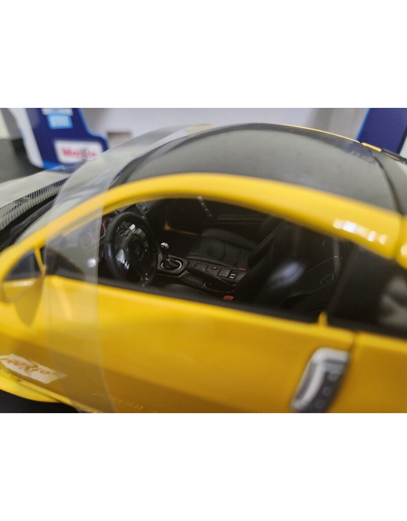 MAISTO 31688 1/18 SCALE DIE CAST NISSAN 350Z NISMO CUSTOM MAISTO 31688 1/18 SCALE DIE CAST NISSAN 350Z NISMO CUSTOM