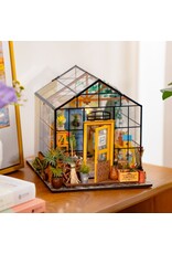 ROBOTIME ROEDG104 DIY HOUSE; CATHY'S FLOWER HOUSE