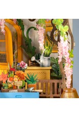 ROBOTIME ROETGB06 ROLIFE HOLIDAY GARDEN HOUSE DIY BOOK NOOK SHELF INSERT