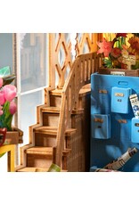 ROBOTIME ROETGB06 ROLIFE HOLIDAY GARDEN HOUSE DIY BOOK NOOK SHELF INSERT