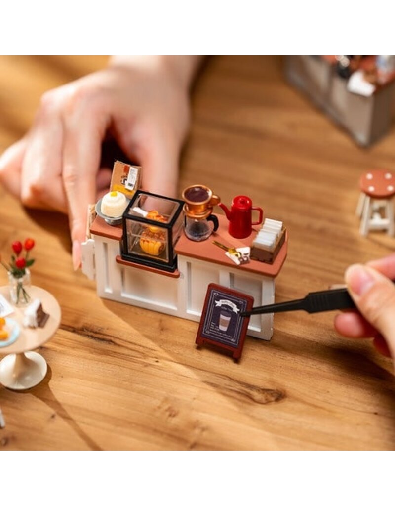 ROBOTIME ROEDG162 ROLIFE NO.17 CAFE MINIATURE HOUSE KIT
