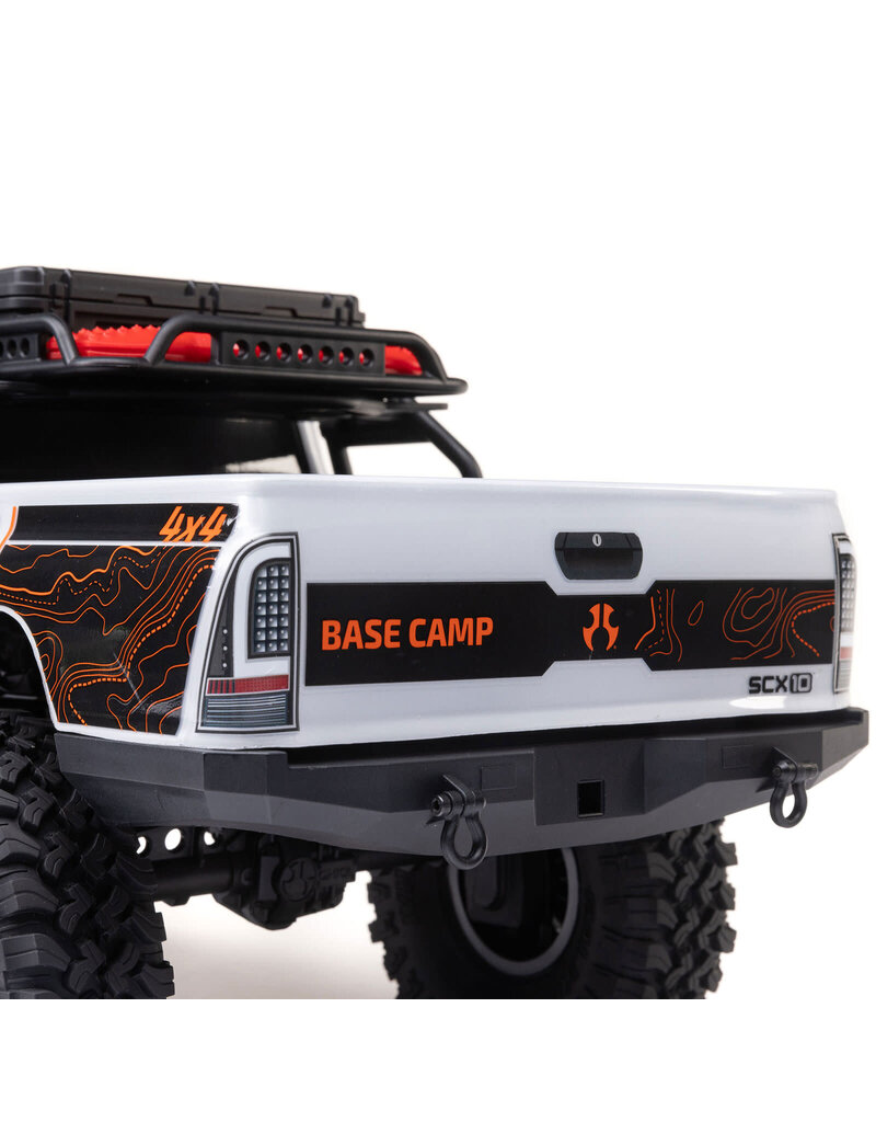 AXIAL AXI-1375T1 1/10 SCX10 III BASE CAMP 4X4 ROCK CRAWLER BRUSHED RTR: WHITE