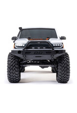 AXIAL AXI-1375T1 1/10 SCX10 III BASE CAMP 4X4 ROCK CRAWLER BRUSHED RTR: WHITE