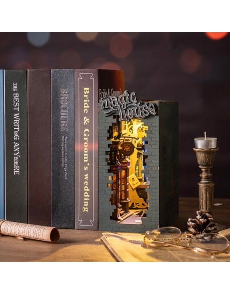 ROBOTIME ROETGB03 STORIES IN BOOKS; MAGIC HOUSE
