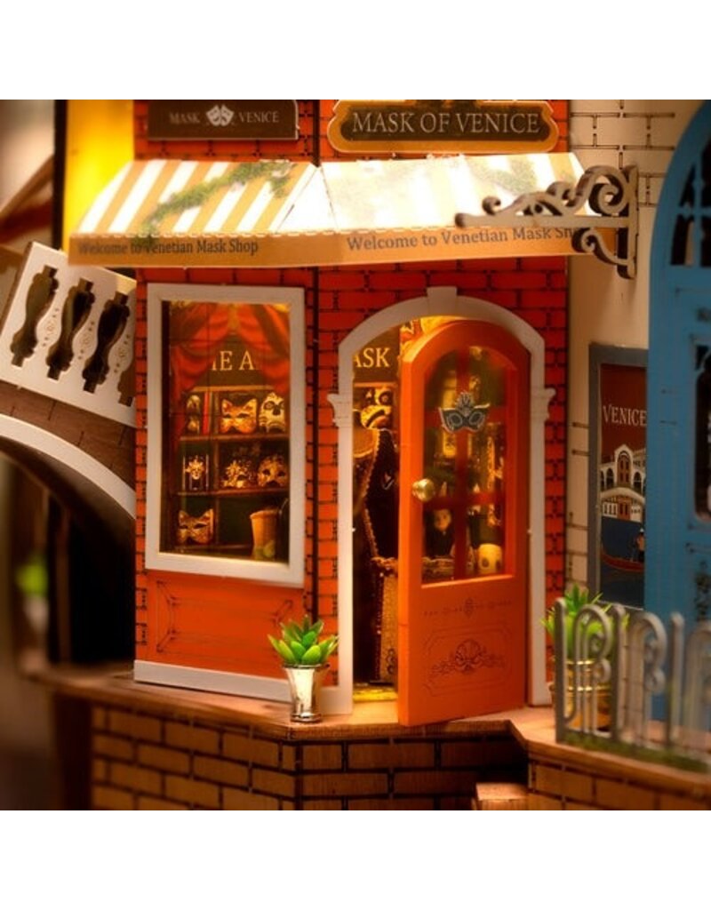 ROBOTIME ROETGB08 ROMANTIC VENICE BOOK NOOK & WONDERLAND - STORIES IN BOOKS