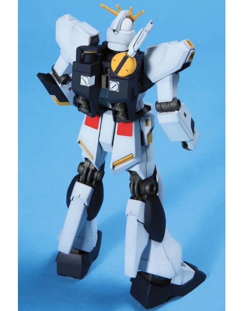 BANDAI BAN2004937 HGUC RX-93 NU GUNDAM "CHAR'S COUNTERATTACK" 1/144, BANDAI