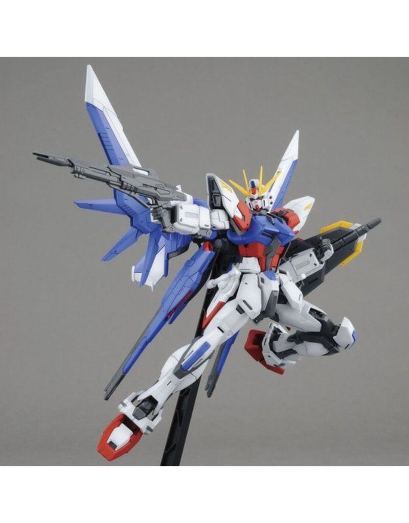 BANDAI BAN2221179 MG GAT-X105B/FP BUILD STRIKE GUNDAM FULL PACKAGE "GUNDAM BUILD FIGHTERS" 1/100, BANDAI