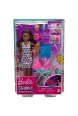 BARBIE MTL FHY97/HHB68 BARBIE SKIPPER BABYSITTERS PLAYSET-CURLY BRUNETTE HAIR