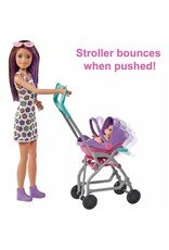 BARBIE MTL GXT34/4B10 BARBIE SKIPPER BABYSITTERS PLAYSET-CURLY BRUNETTE HAIR-BLONDE
