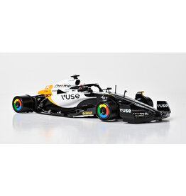 GL RACING GL-M60-002 1/28 FORMULA ONE LIMITED EDITION: TC4 LANDO NORRIS HELMET