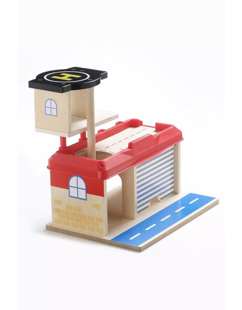 FIRST LEARNING WOOD FIRE STATION