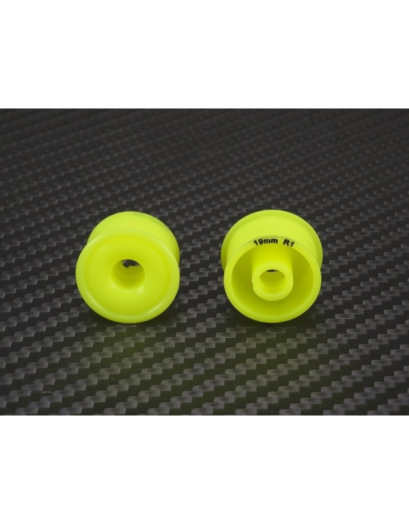 PN RACING PN MR2089R1-19 2WD DELRIN FORMULA 11X19MM FLANGED REAR WHEELS 1MM OFFSET: YELLOW (2)