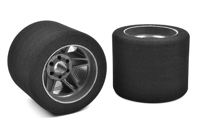 COR14719-37 ATTACK FOAM TIRES 1/8 TRACK 37 SHORE REAR 76MM CARBON RIMS 2 PCS