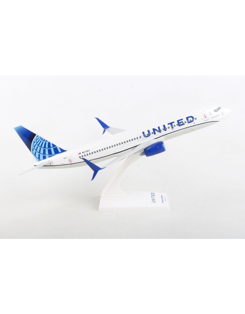 SKYMARKS SKR1028 UNITED 2019 LIVERY 737-800 1/130 SCALE