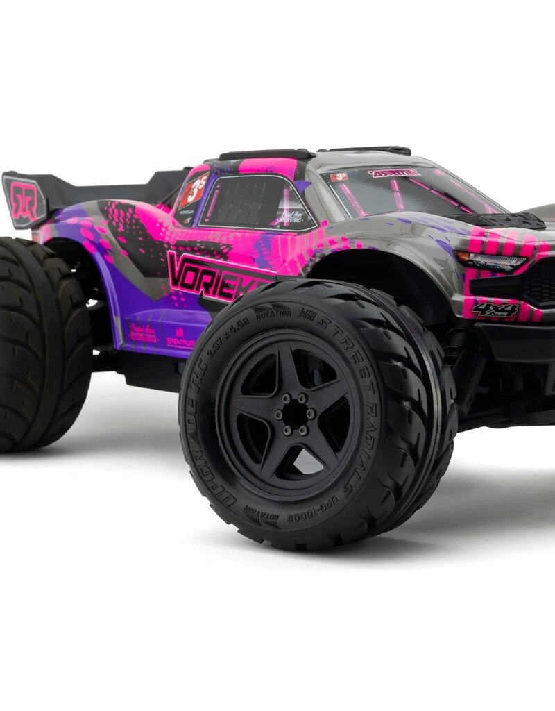 UPGRADE RC UPG-10005 LOW-PRO BELTED STREET RADIALS 2.8" PRE-MOUNTED ON-ROAD TIRES W/5-STAR WHEELS (2) (17MM/14MM/12MM HEX)