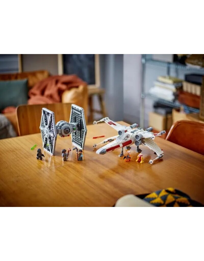 LEGO LEGO 75393 STARWARS TIE FIGHTER AND X-WING MASH-UP