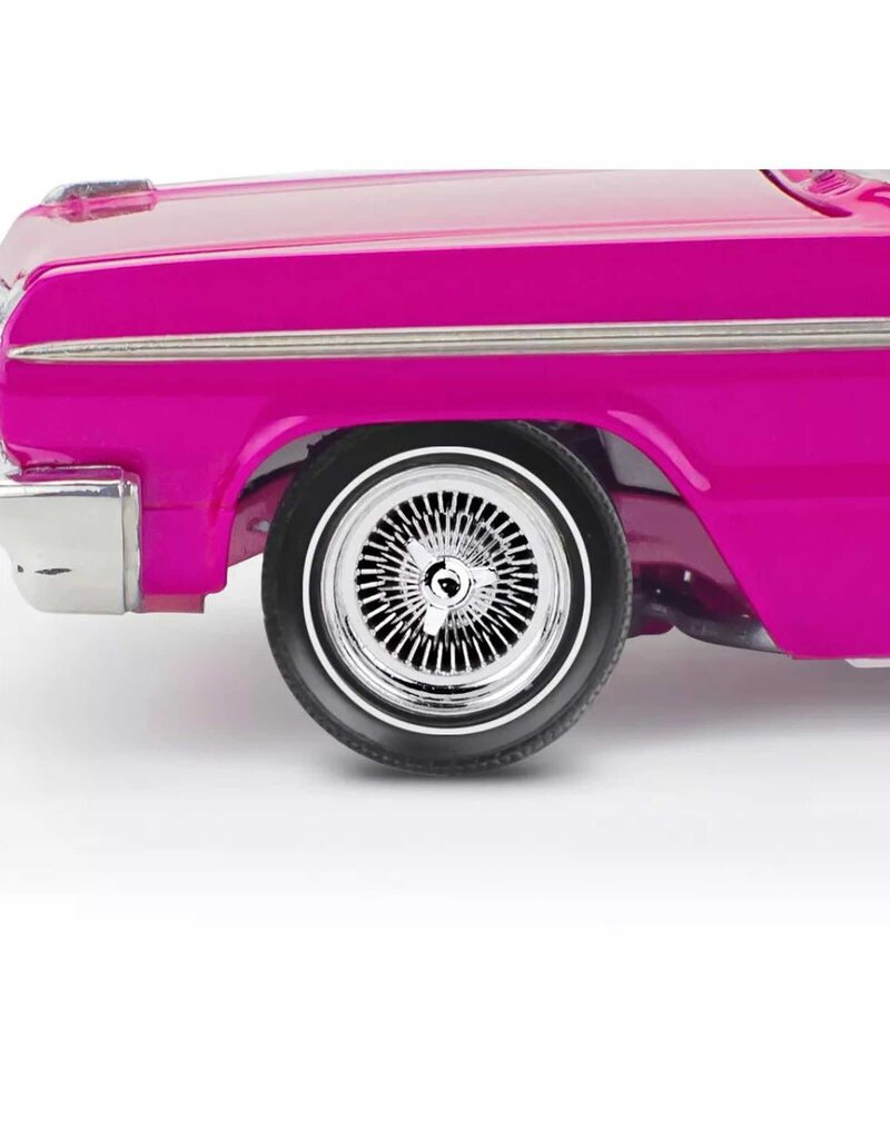 REVELL RMX14557 1/25 1964 CHEVY IMPALA SS LOWRIDER PLASTIC MODEL KIT