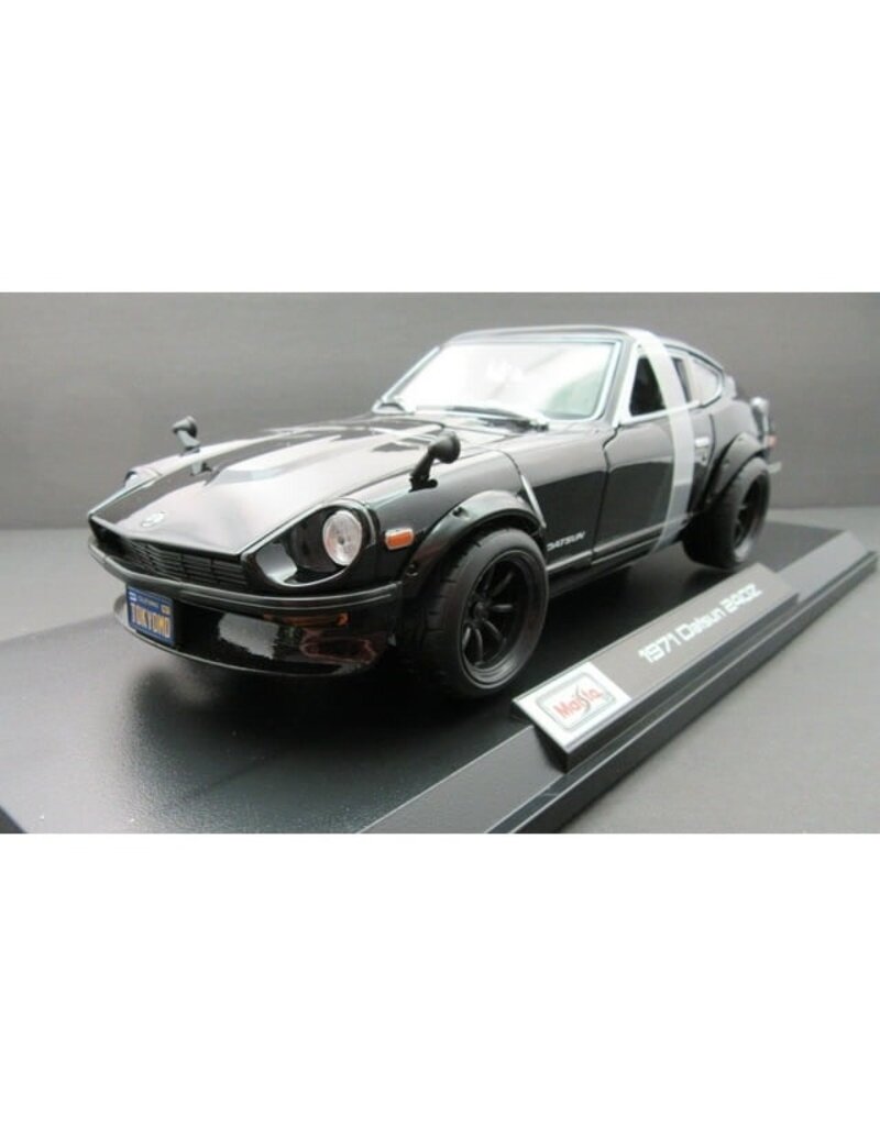 MAISTO MAISTO 32611 S.E. 1/18 SCALE DIECAST 1971 DATSUN 240Z: BLACK