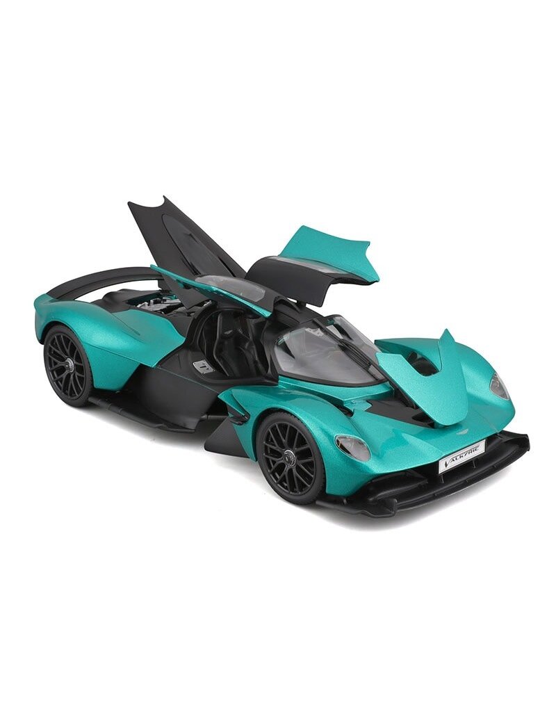 MAISTO MAISTO 31465 S.E. 1/18 SCALE DIECAST ASTON MARTIN VALKYRIE: GREEN