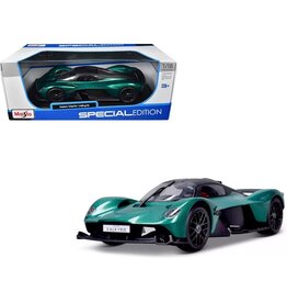 MAISTO MAISTO 31465 S.E. 1/18 SCALE DIECAST ASTON MARTIN VALKYRIE: GREEN