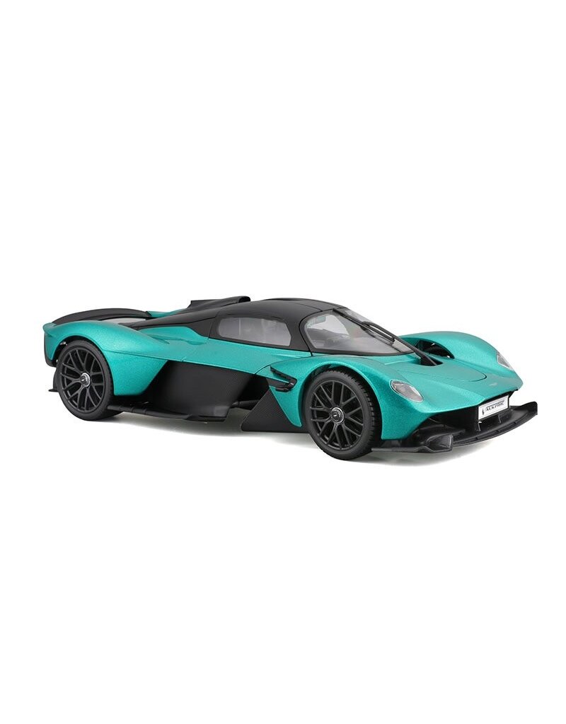 MAISTO MAISTO 31465 S.E. 1/18 SCALE DIECAST ASTON MARTIN VALKYRIE: GREEN