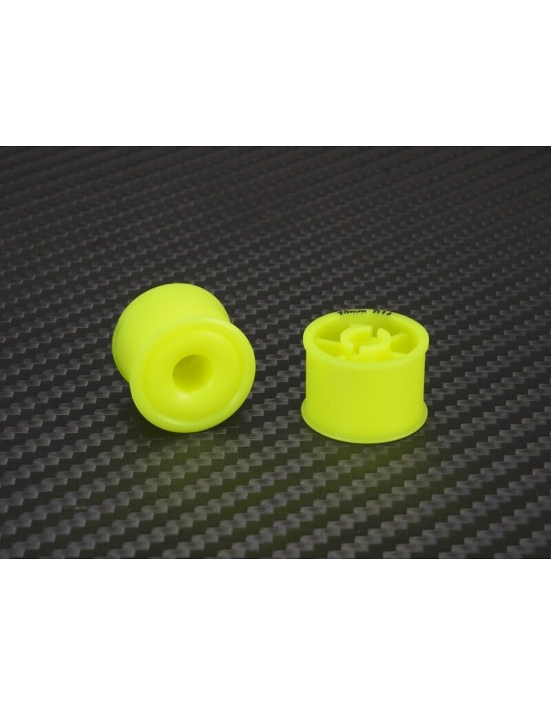 PN RACING PN MR2089R14 2WD DELRIN FORMULA 14X20MM FLANGED REAR WHEELS: YELLOW (2)