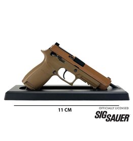 GOAT GUN GOAM17-TAN SIG SAUER M17 1:2.05 SCALE MODEL PISTOL
