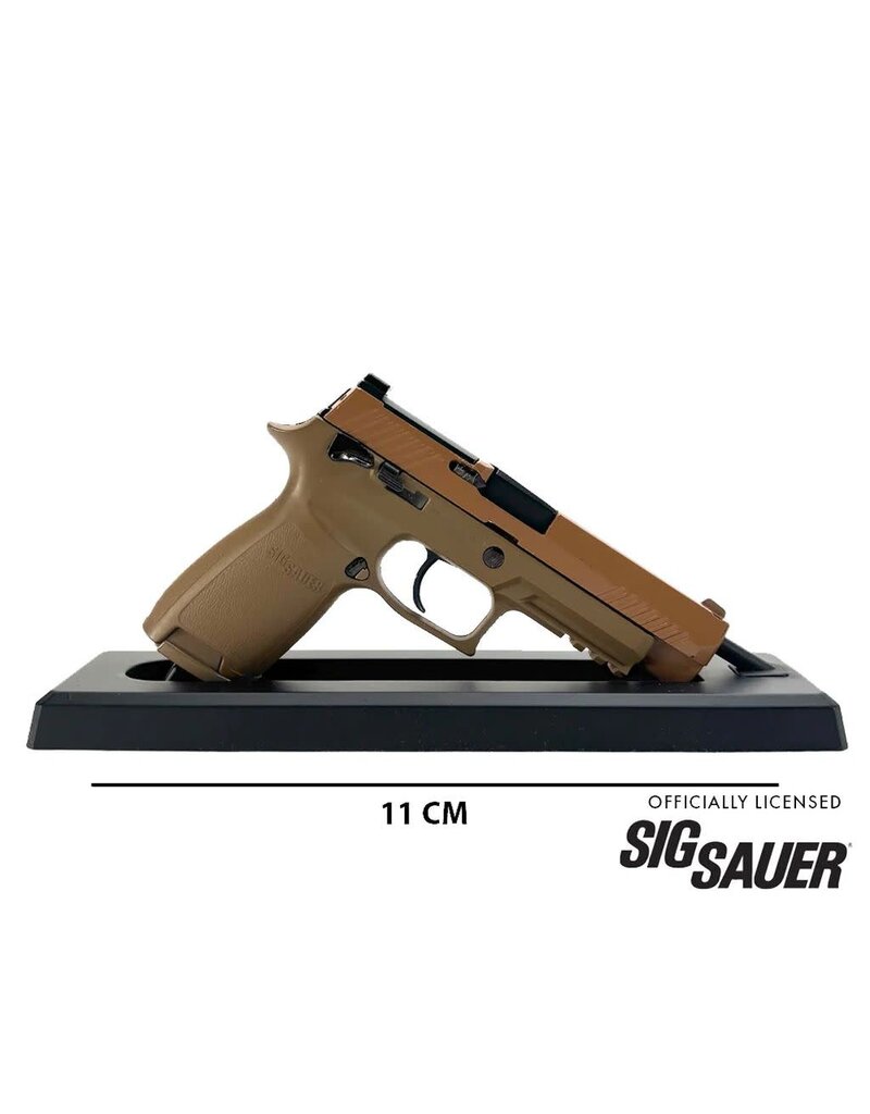 GOAT GUN GOAM17-TAN SIG SAUER M17 1:2.05 SCALE MODEL PISTOL